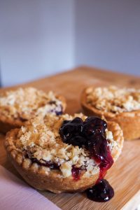 blackberry crumble tarts autumn baking blog notjustatit lifestyle blog